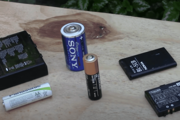 Lithium vs. Alkaline Batteries: What's the Difference?