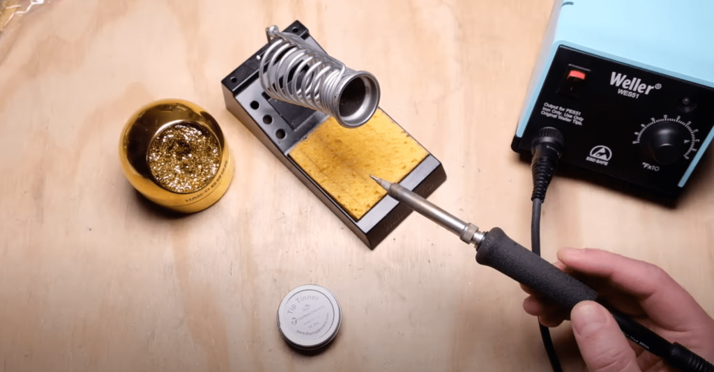 Cleaning a Weller Soldering Iron Tip